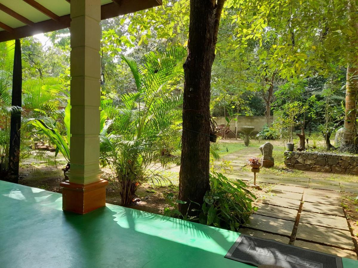 Sigiri Jungle Villa Sigiriya Exterior photo